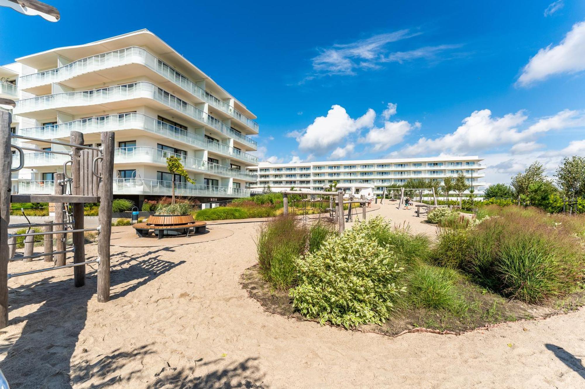 Apartamenty Lighthouse - Polanki Aqua - Blue Колобжег Екстер'єр фото