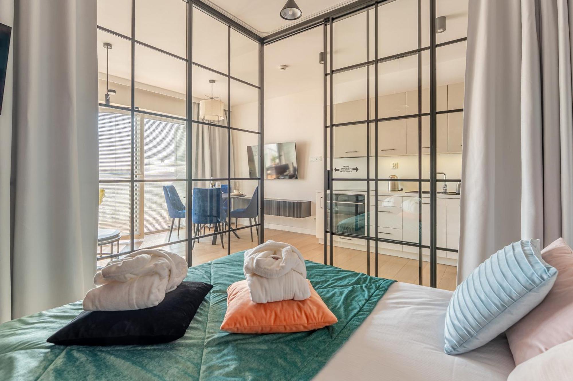 Apartamenty Lighthouse - Polanki Aqua - Blue Колобжег Екстер'єр фото